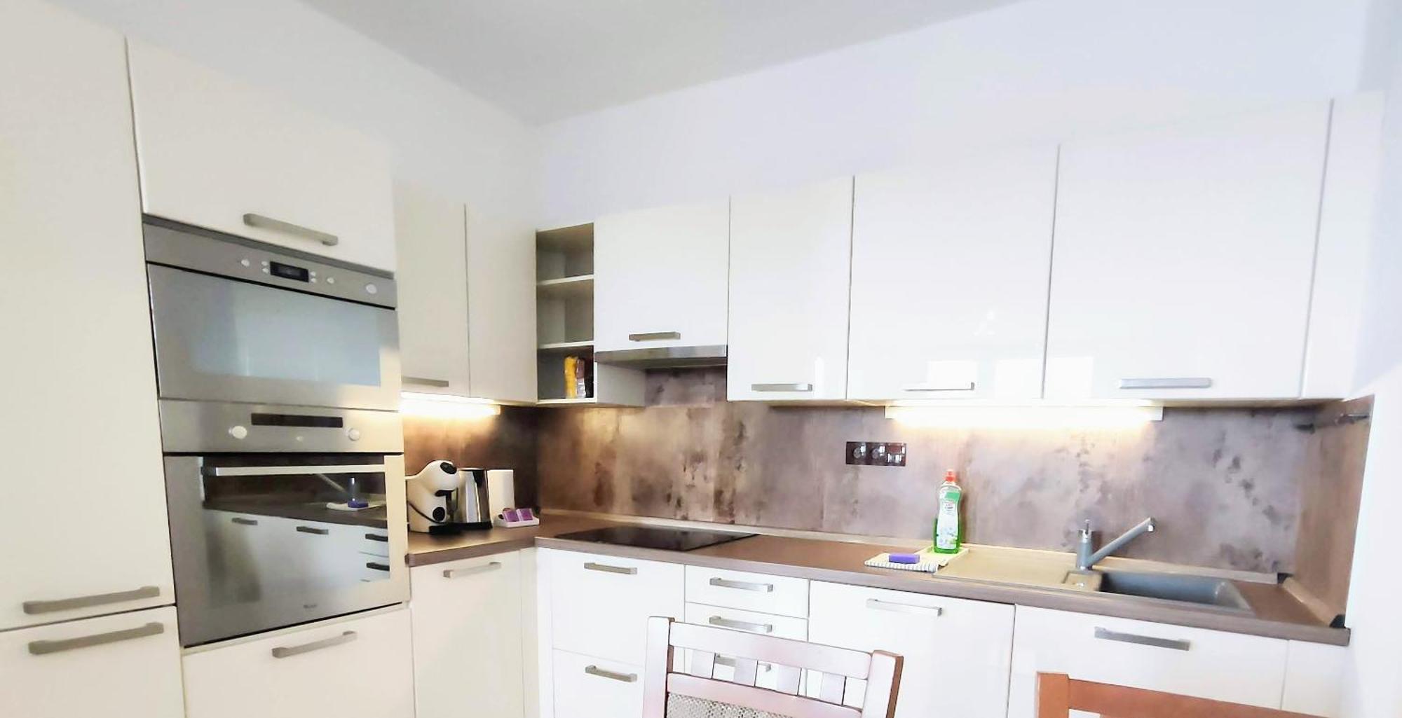 Mills - Free Parking - Balcony With City View - Close To Nivy Mall Bratislava Buitenkant foto