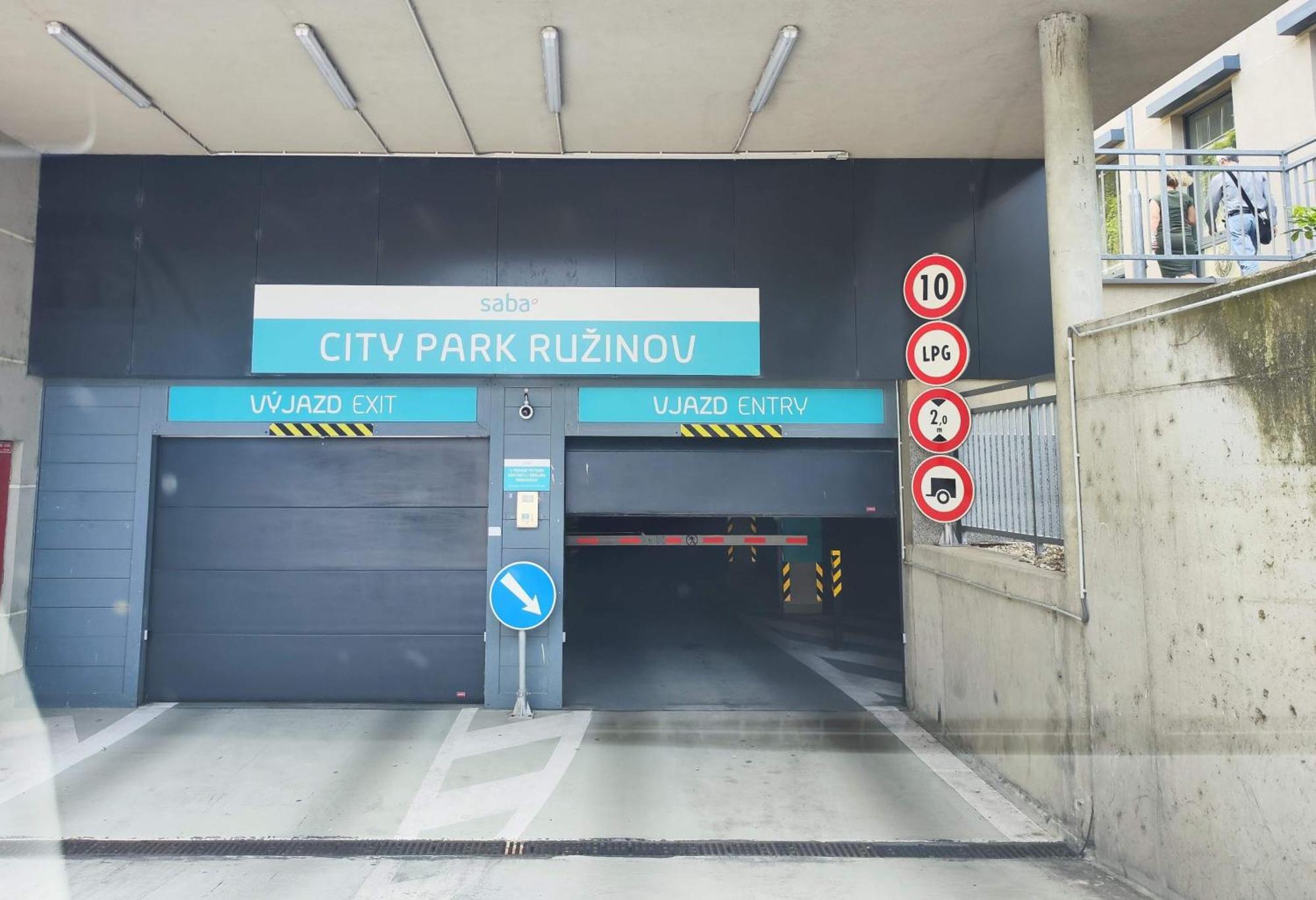 Mills - Free Parking - Balcony With City View - Close To Nivy Mall Bratislava Buitenkant foto